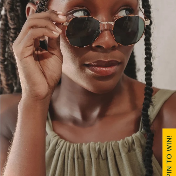 Lulus ready to cruise sunglasses - Picture 2 of 3